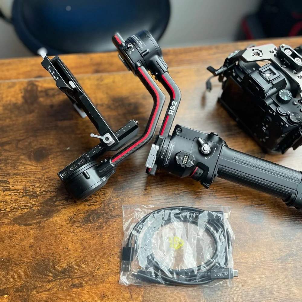 Camera gimbal